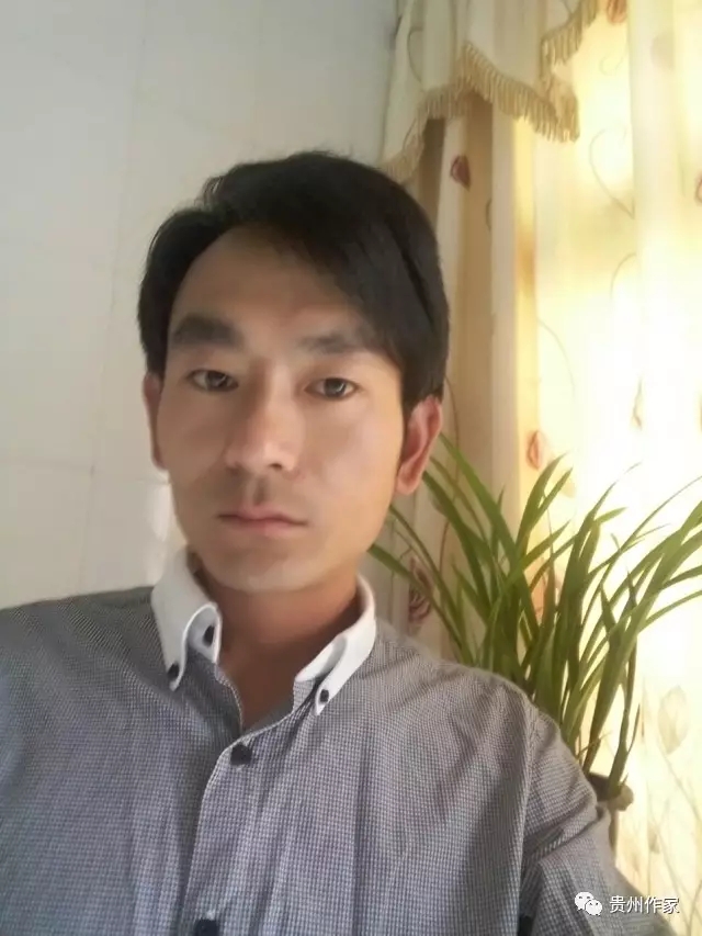 娄文明 ：《四季如歌》组诗